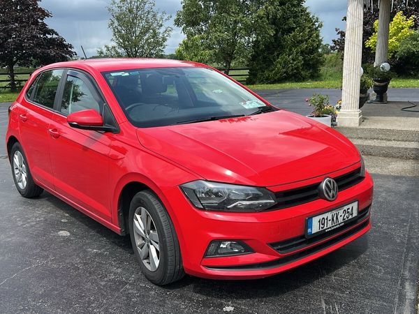 Volkswagen Polo Hatchback, Petrol, 2019, Red
