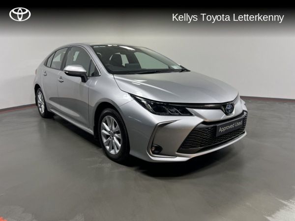 Toyota Corolla Saloon, Hybrid, 2023, Silver