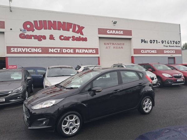 Ford Fiesta Hatchback, Petrol, 2017, Black