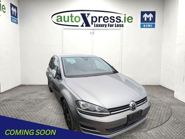 Volkswagen Golf Hatchback, Petrol, 2017, Silver