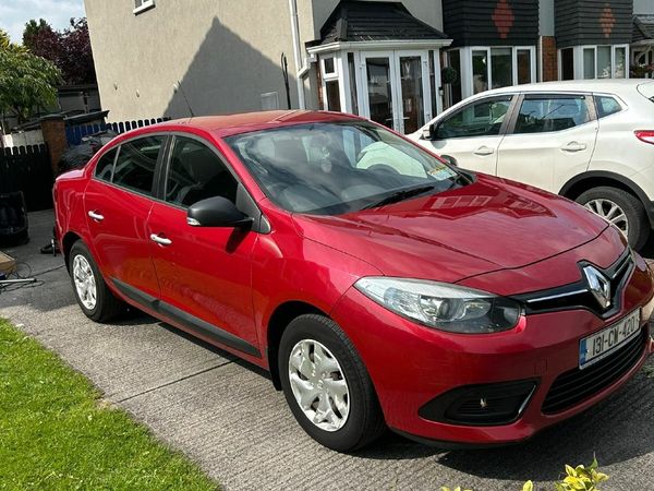 Renault Fluence Saloon, Diesel, 2013, Red