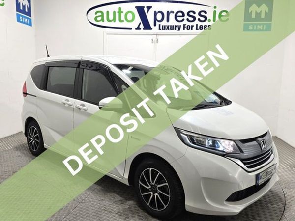 Honda Freed MPV, Hybrid, 2016, White