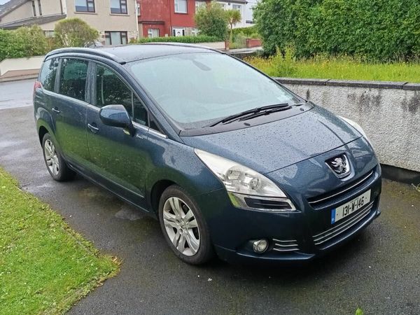Peugeot 5008 MPV, Diesel, 2013, Blue