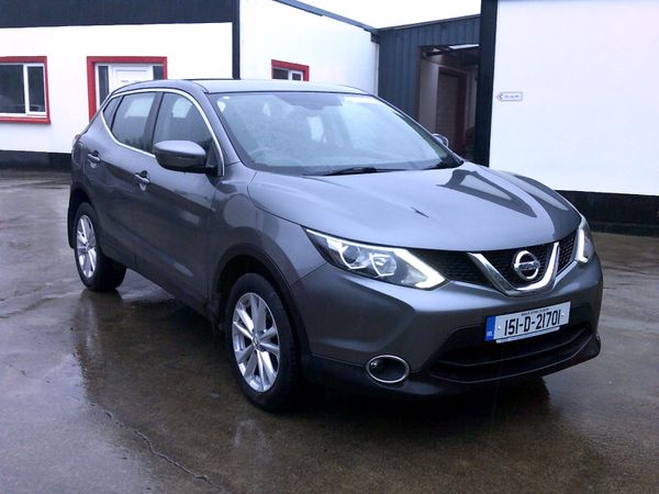 Nissan Qashqai Hatchback, Diesel, 2015, Grey