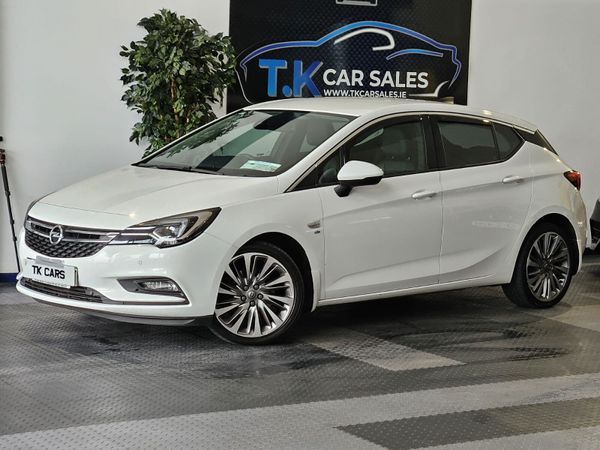 Opel Astra Hatchback, Diesel, 2016, White