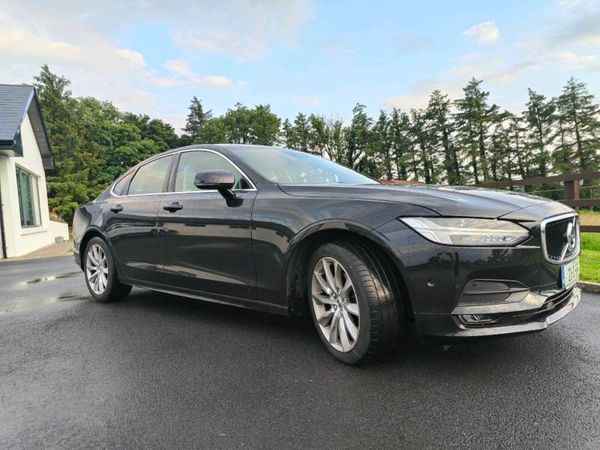 Volvo S90 Saloon, Diesel, 2021, Black