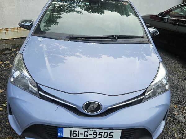 Toyota Vitz Hatchback, Petrol, 2016, Grey