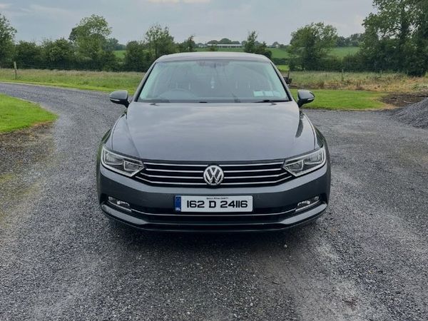 Volkswagen Passat Saloon, Diesel, 2016, Grey