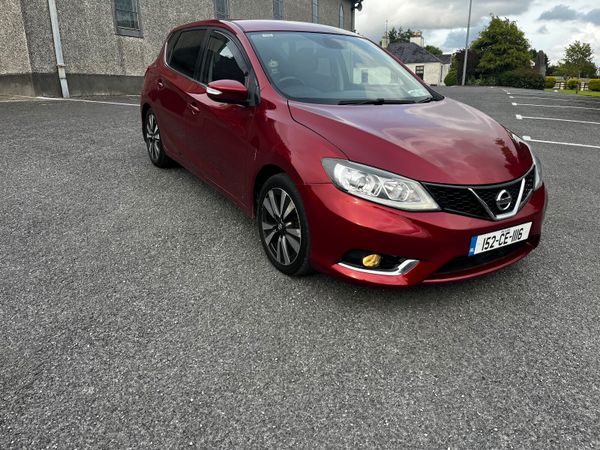 Nissan Pulsar Hatchback, Diesel, 2015, Red