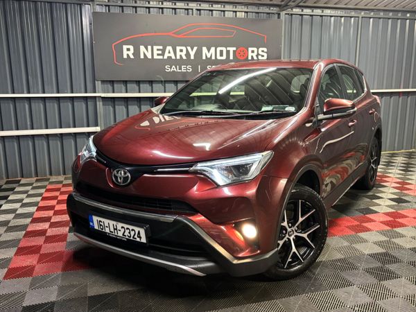 Toyota RAV4 SUV, Diesel, 2016, Red