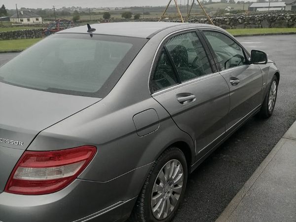Mercedes-Benz C-Class Saloon, Petrol, 2009, Silver