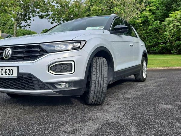 Volkswagen T-Roc SUV, Petrol, 2018, White