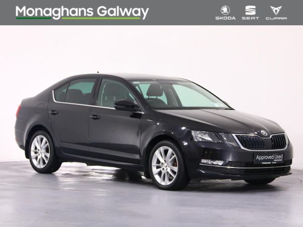 Skoda Octavia Hatchback, Diesel, 2018, Black