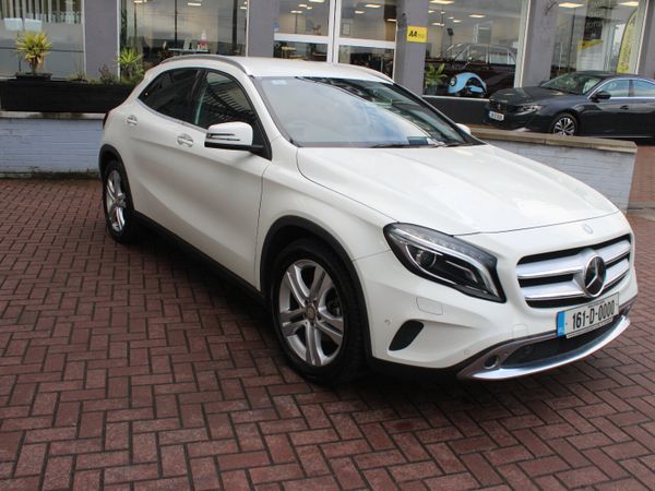 Mercedes-Benz GLA Hatchback, Petrol, 2016, White