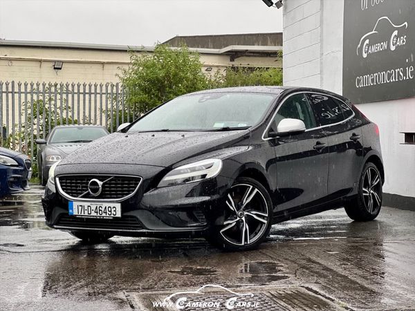 Volvo V40 Hatchback, Diesel, 2017, Black