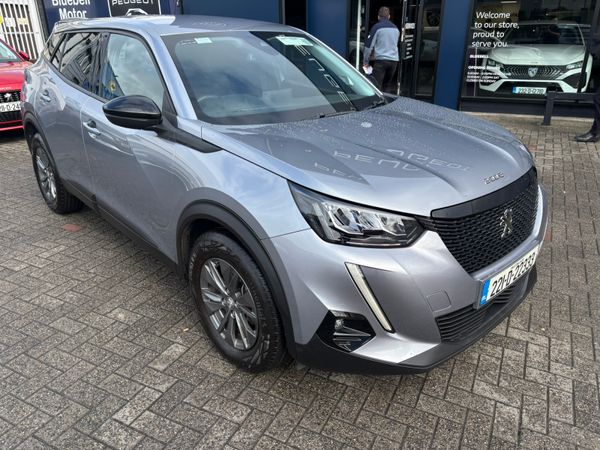 Peugeot 2008 MPV, Petrol, 2022, Grey