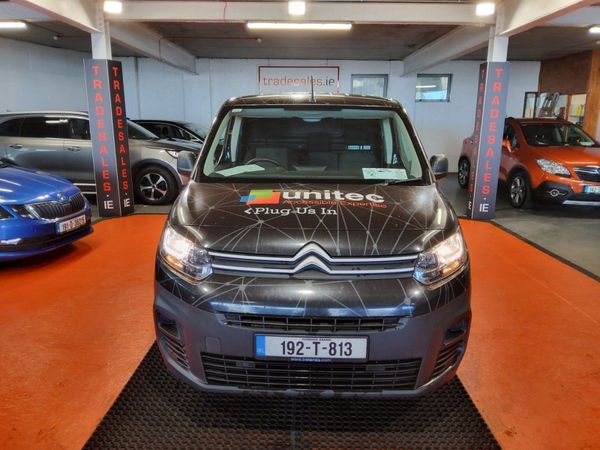 Citroen Berlingo MPV, Diesel, 2019, Black