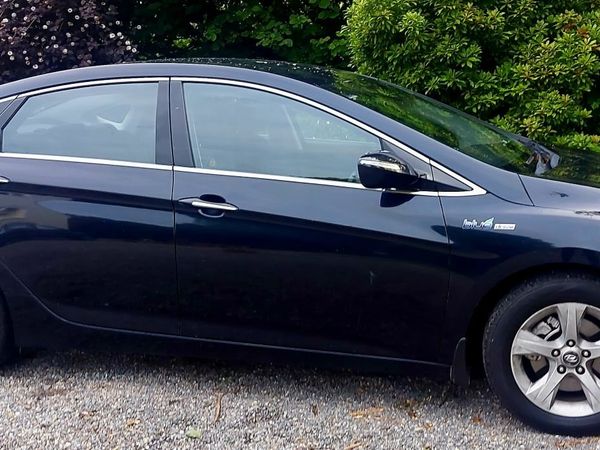 Hyundai i40 Saloon, Diesel, 2012, Blue