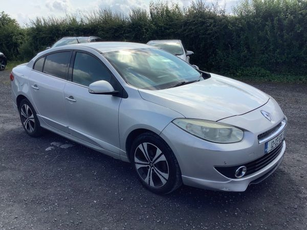 Renault Fluence Saloon, Diesel, 2012, Silver