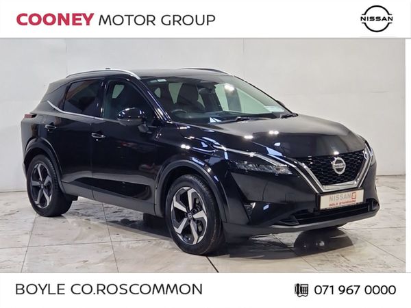 Nissan Qashqai MPV, Petrol, 2022, Black