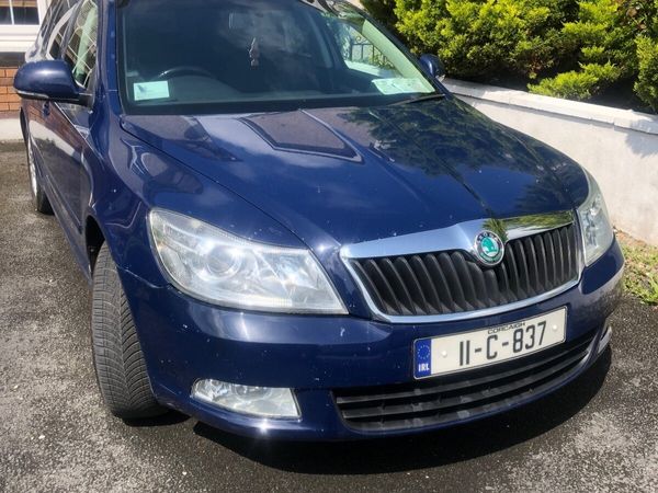 Skoda Octavia Estate, Diesel, 2011, Blue