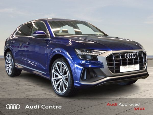 Audi Q8 Hatchback, Petrol Plug-in Hybrid, 2022, Blue