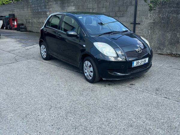 Toyota Yaris Hatchback, Petrol, 2008, Black