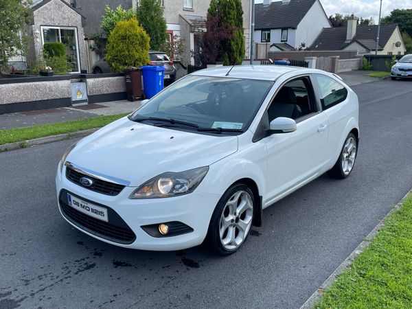 Ford Focus Hatchback, Diesel, 2008, White
