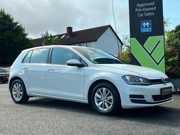 Volkswagen Golf Hatchback, Petrol, 2016, White