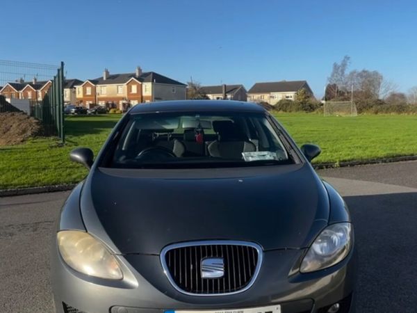 SEAT Leon Hatchback, Petrol, 2008, Grey