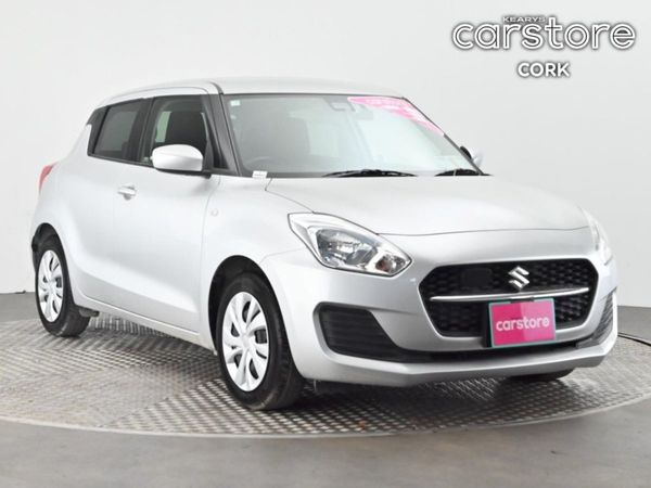 Suzuki Swift Hatchback, Petrol, 2023, Silver