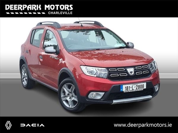 Dacia Sandero Stepway Hatchback, Diesel, 2018, Red