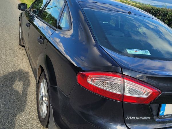 Ford Mondeo Hatchback, Diesel, 2011, Black