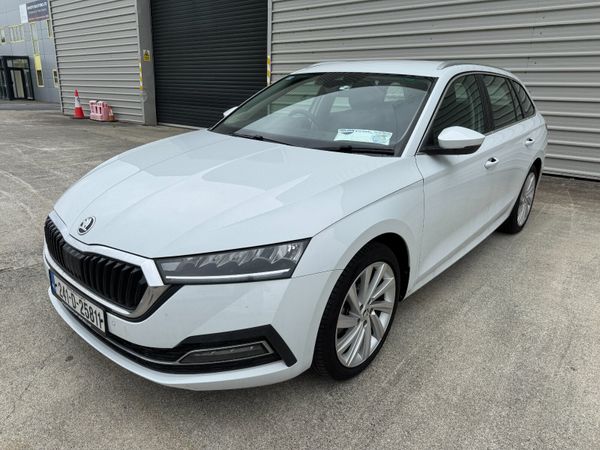 Skoda Octavia Estate, Petrol, 2024, White