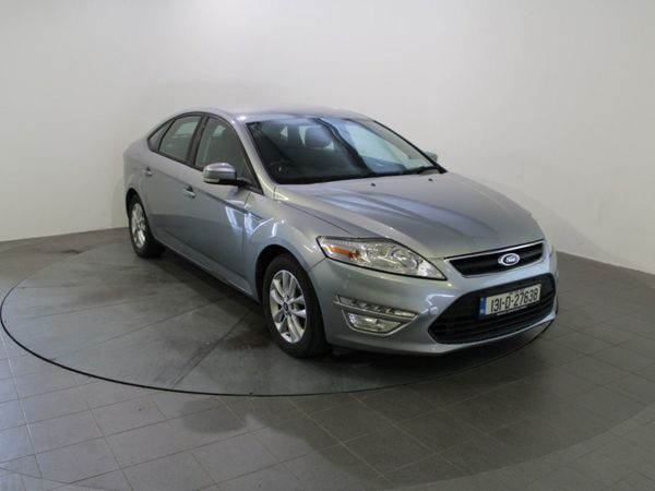 Ford Mondeo Hatchback, Diesel, 2013, Silver