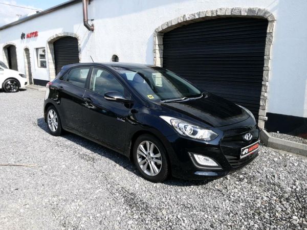 Hyundai i30 Hatchback, Diesel, 2014, Black