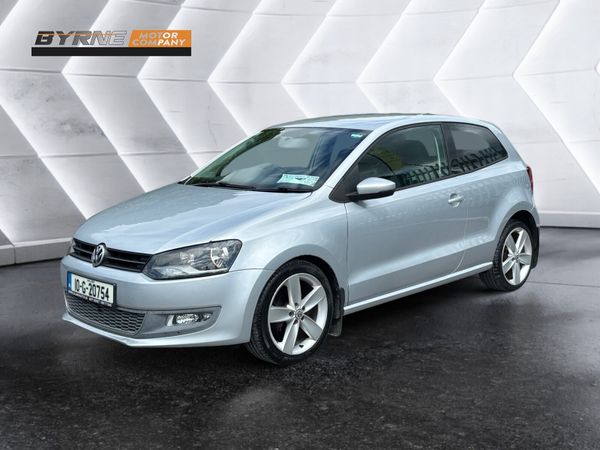 Volkswagen Polo Hatchback, Petrol, 2010, Silver