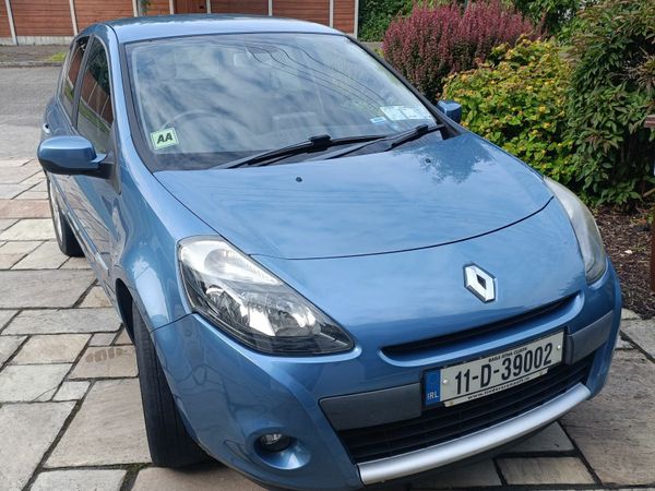 Renault Clio Hatchback, Diesel, 2011, Blue