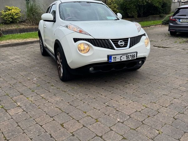 Nissan Juke SUV, Petrol, 2011, White