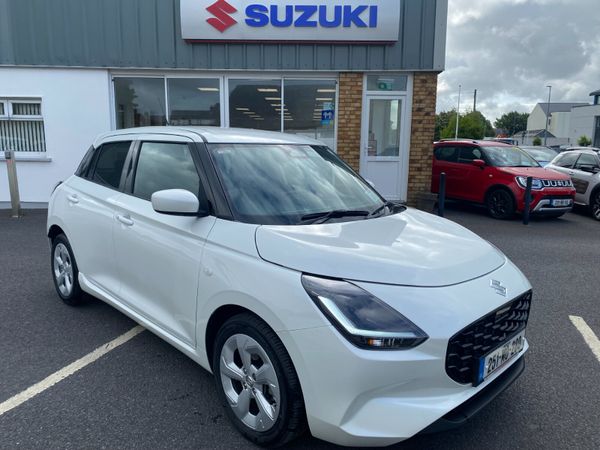 Suzuki Swift Hatchback, Hybrid, 2025, White