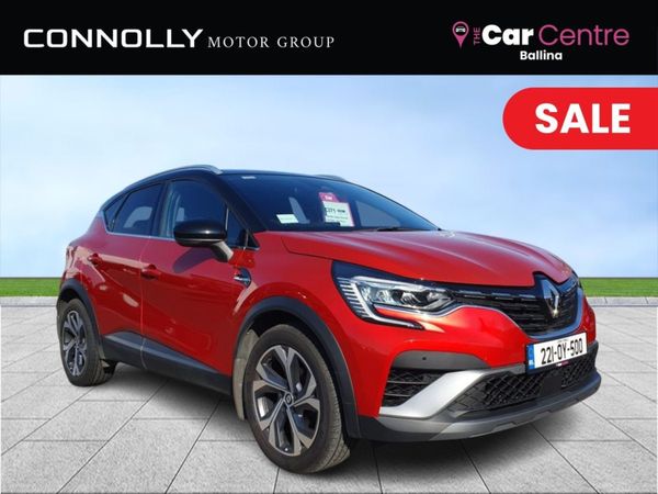 Renault Captur Hatchback, Petrol, 2022, Red