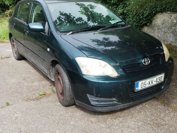 Toyota Corolla Hatchback, Petrol, 2005, Green