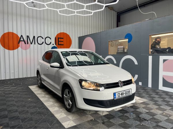 Volkswagen Polo Hatchback, Petrol, 2012, White