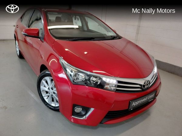 Toyota Corolla Saloon, Diesel, 2016, Red