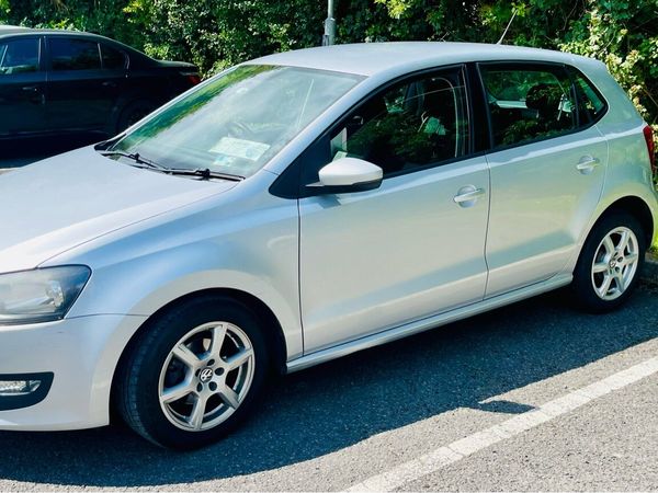 Volkswagen Polo Hatchback, Petrol, 2012, Silver