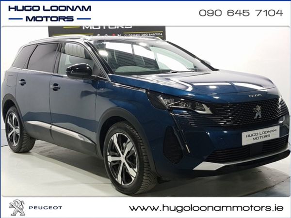 Peugeot 5008 MPV, Diesel, 2024, Blue