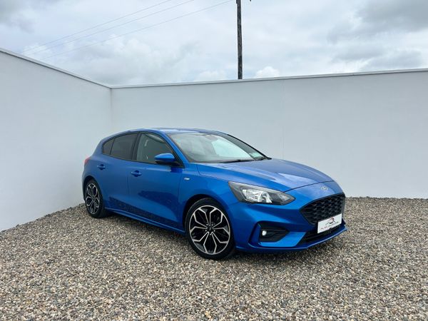 Ford Focus Hatchback, Diesel, 2020, Blue