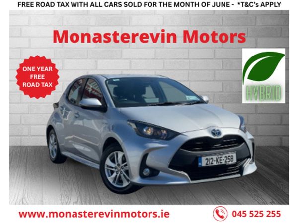 Toyota Yaris Hatchback, Petrol Hybrid, 2021, Grey
