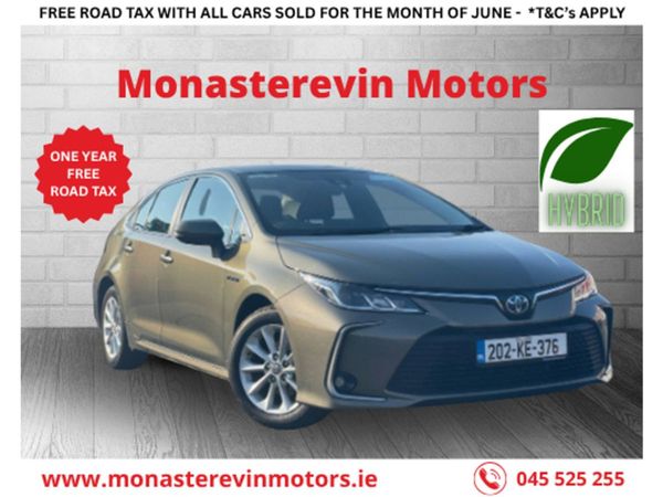 Toyota Corolla Saloon, Petrol Hybrid, 2020, Green