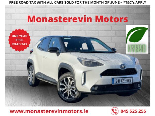 Toyota Yaris Cross Hatchback, Petrol Hybrid, 2024, White